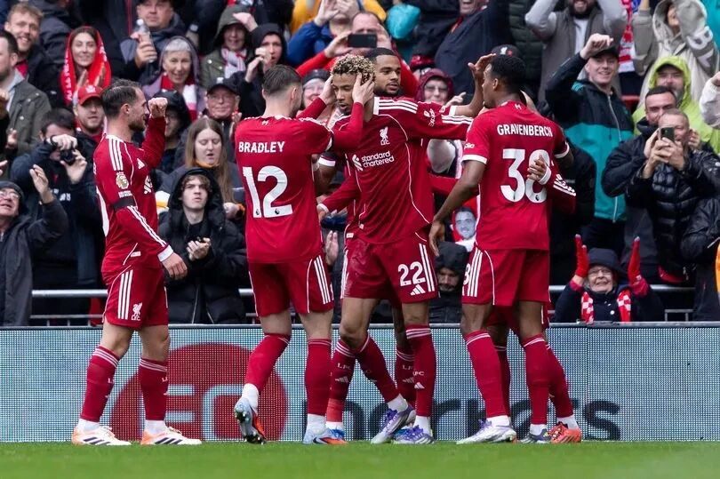 前场三叉戟, 巅峰期的费 前场三叉戟, 巅峰期的费